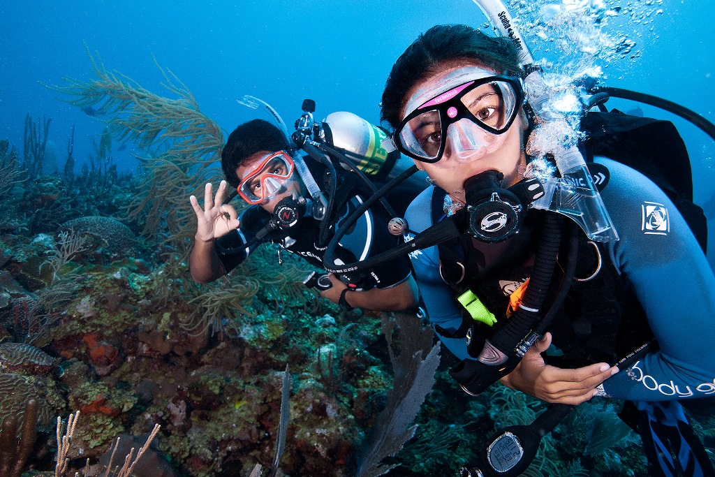 phenomena-scubadiversbreathunderwater-padi