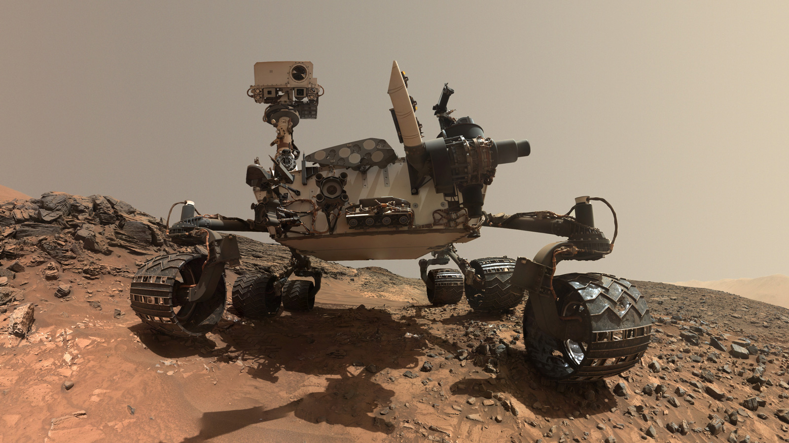 Image of the curiosity rover on the surface of Mars, the 4th planet from the sun.