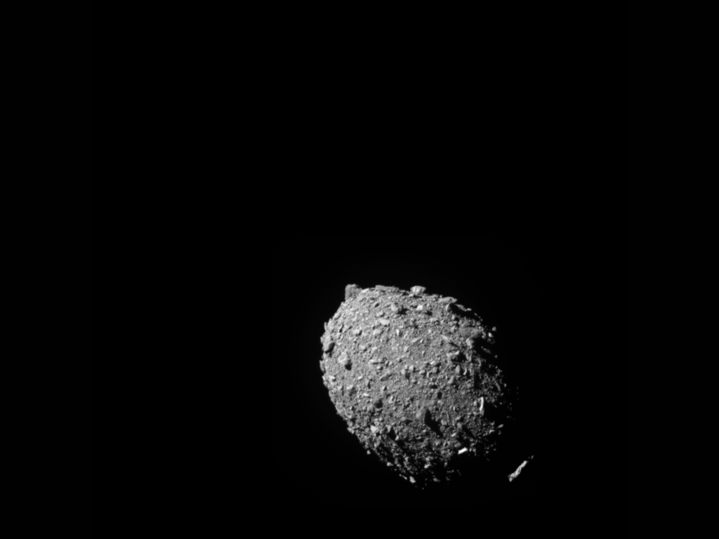 The final five-and-a-half minutes of images leading up to the DART spacecraft’s intentional collision with asteroid Dimorphos. The DART spacecraft streamed these images from its DRACO camera back to Earth in real time as it approached the asteroid.