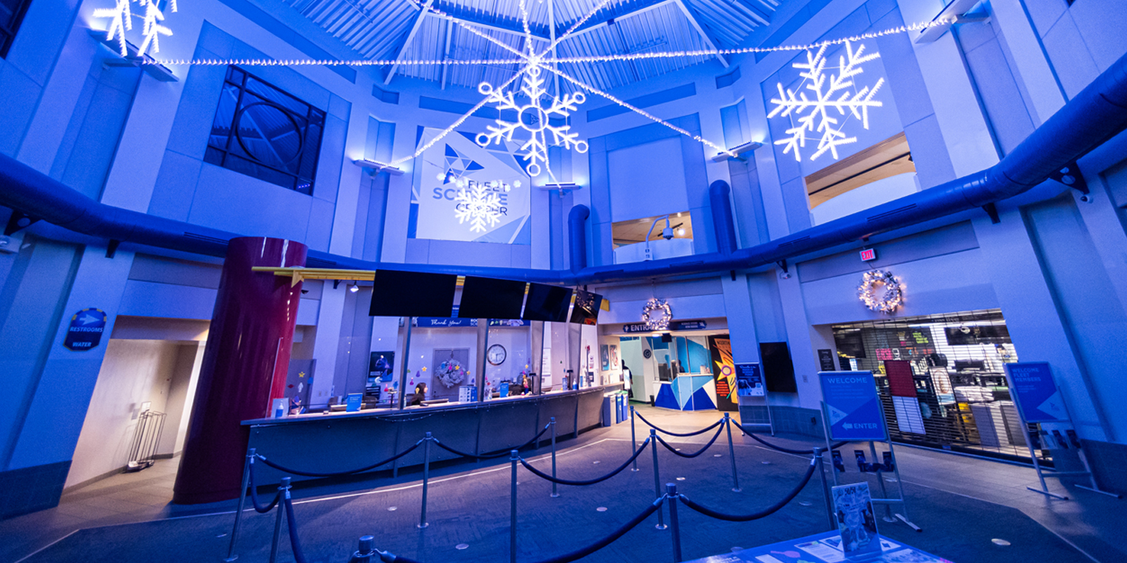 Main Rotunda The atrium inside the the Fleet Science Center, highlighting its architectural features and vibrant atmosphere.